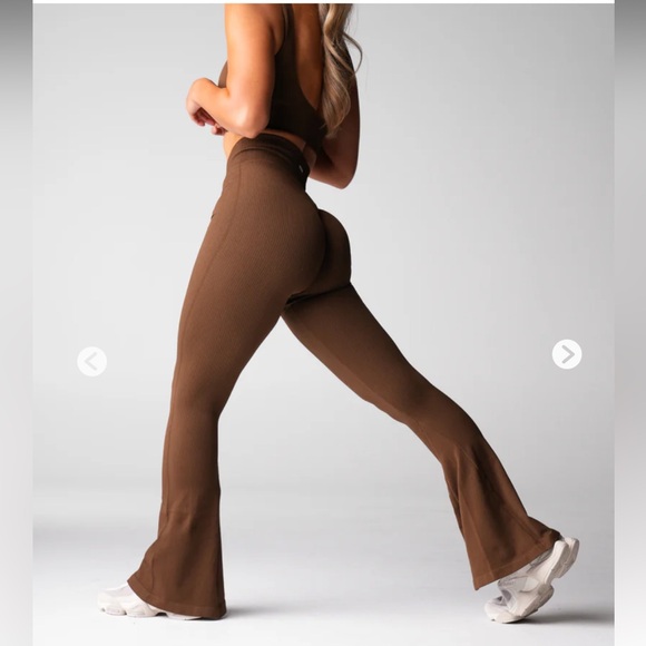 NVGTN Hazelnut Harmony Ribbed Seamless Set - Picture 2 of 6